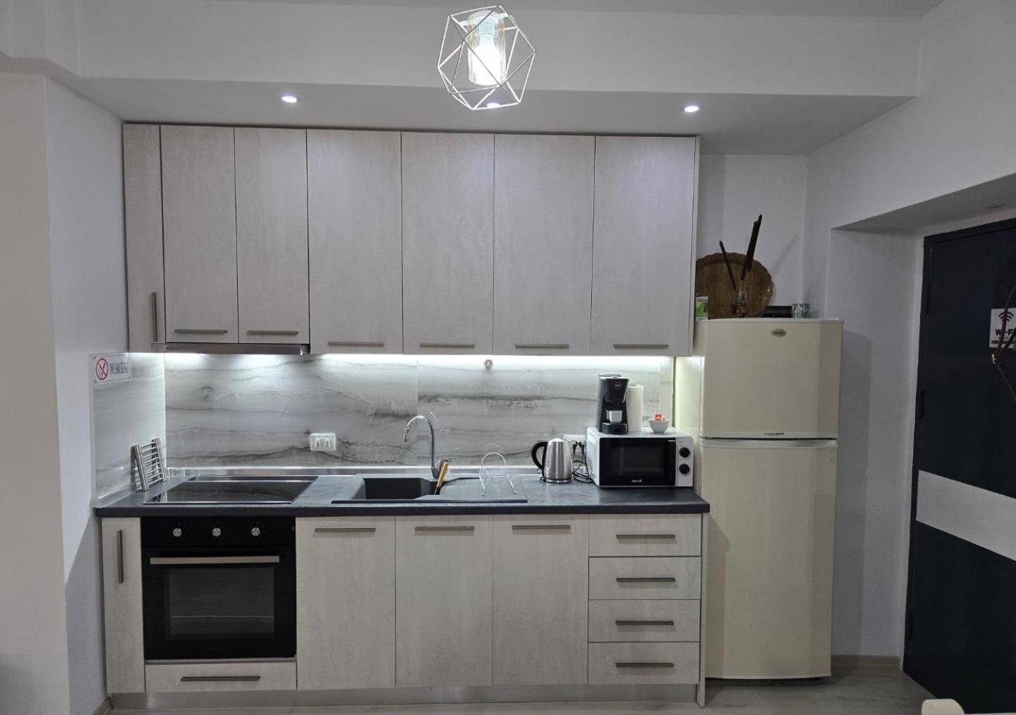 Grace's Centre Apartment Shkodër Extérieur photo